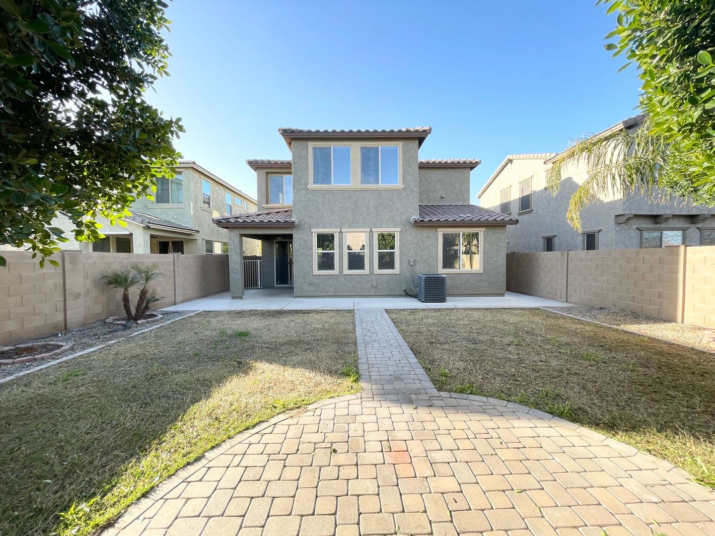 GILBERT House: 3454 E AZALEA DR