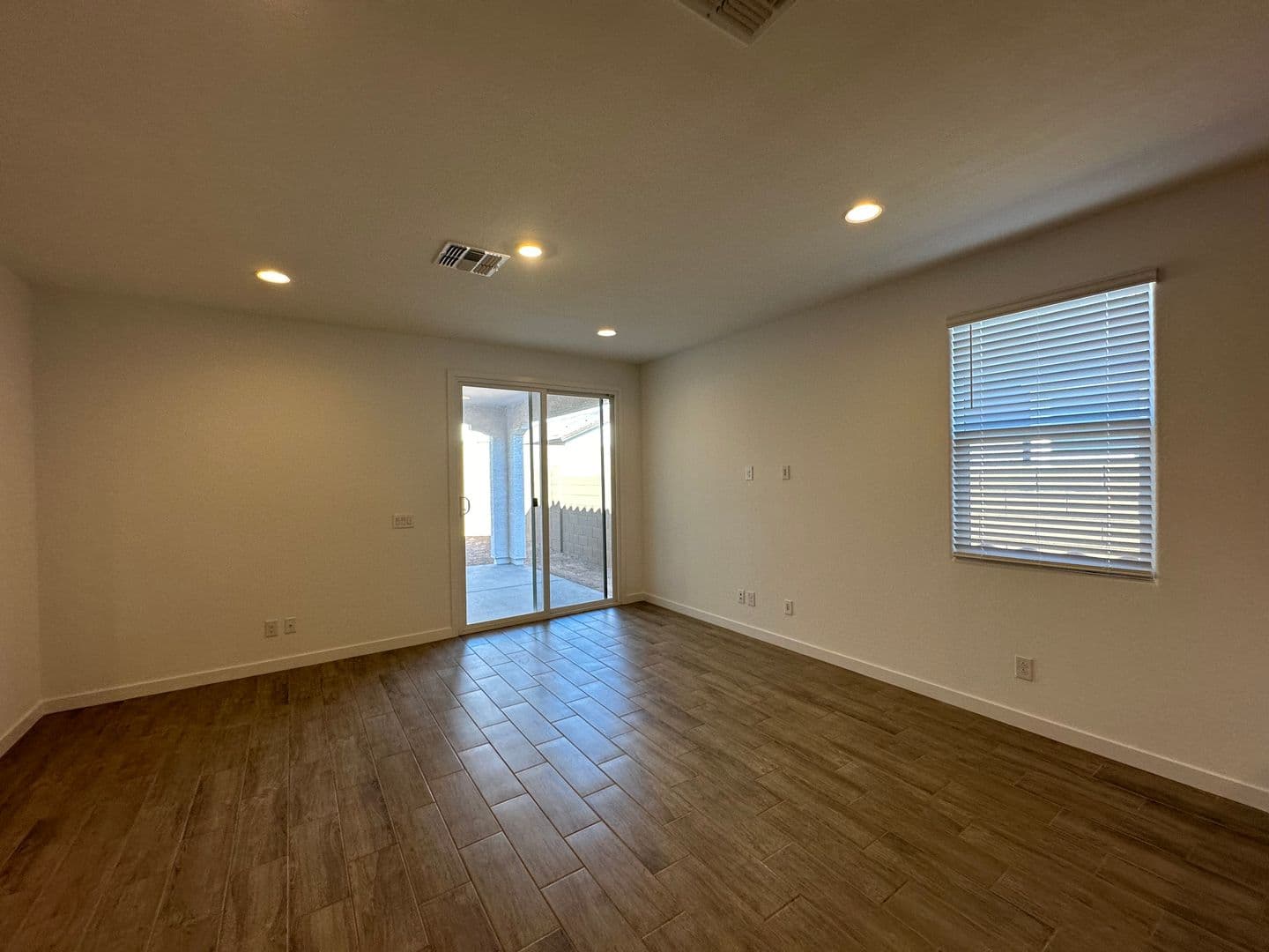 PHOENIX House: 3228 W MORNING VISTA LN