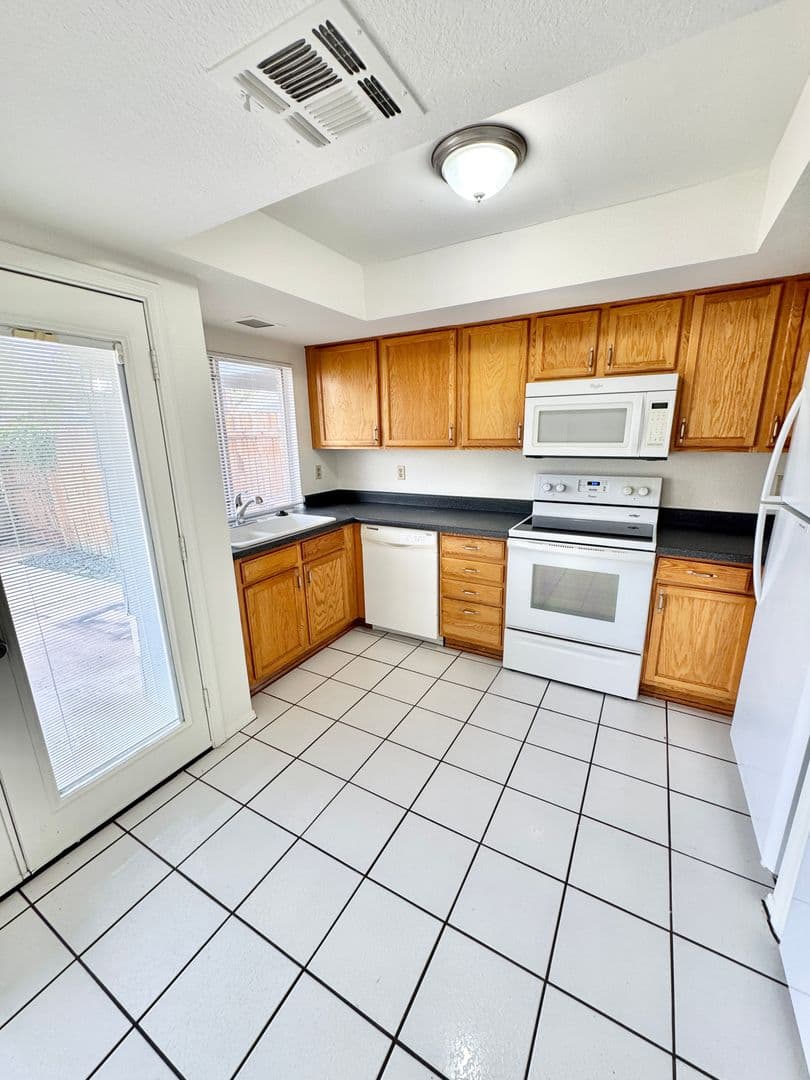 PEORIA House: 10100 N 89TH AVE #3