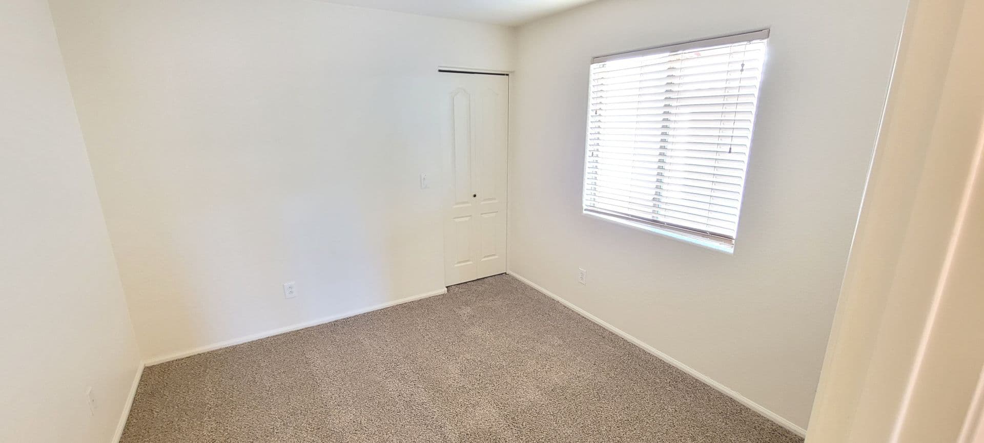 SAN TAN VALLEY House: 306 W HEREFORD DR