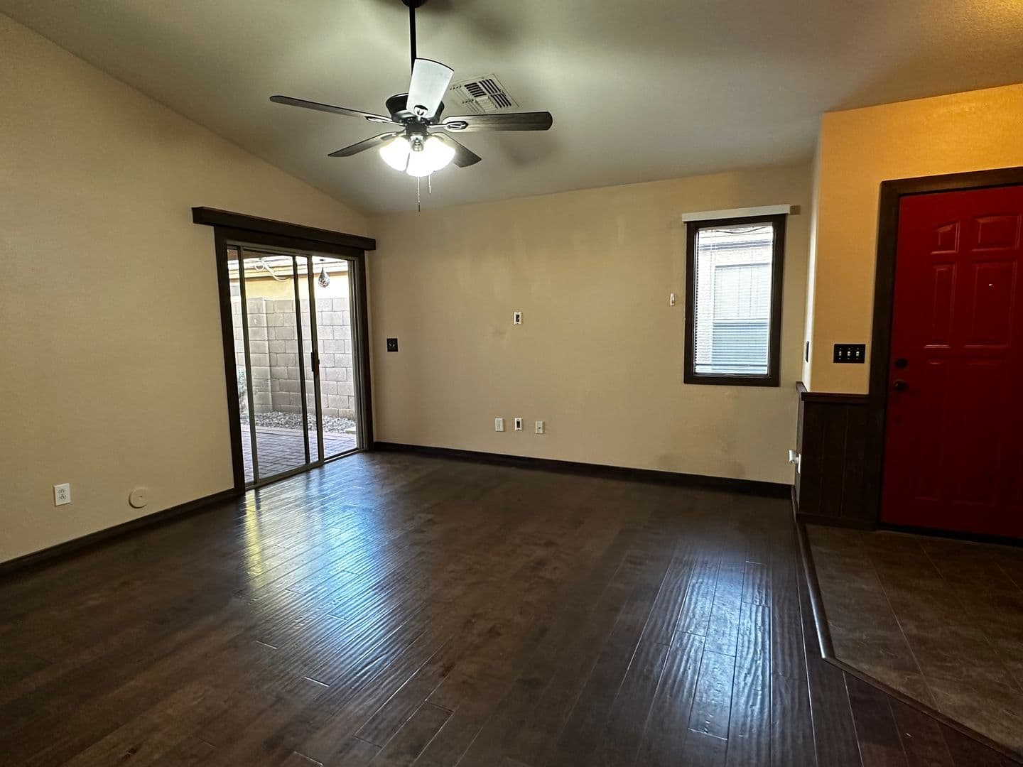 MARICOPA House: 42358 W SUNLAND DR