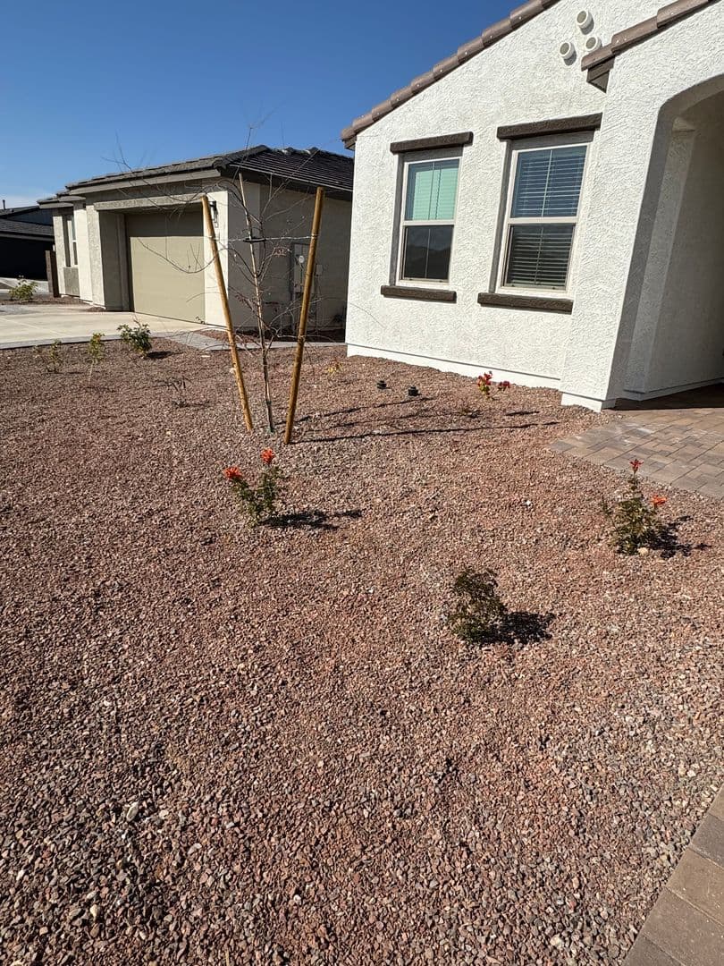 PEORIA House: 7606 W SMOKETREE DR