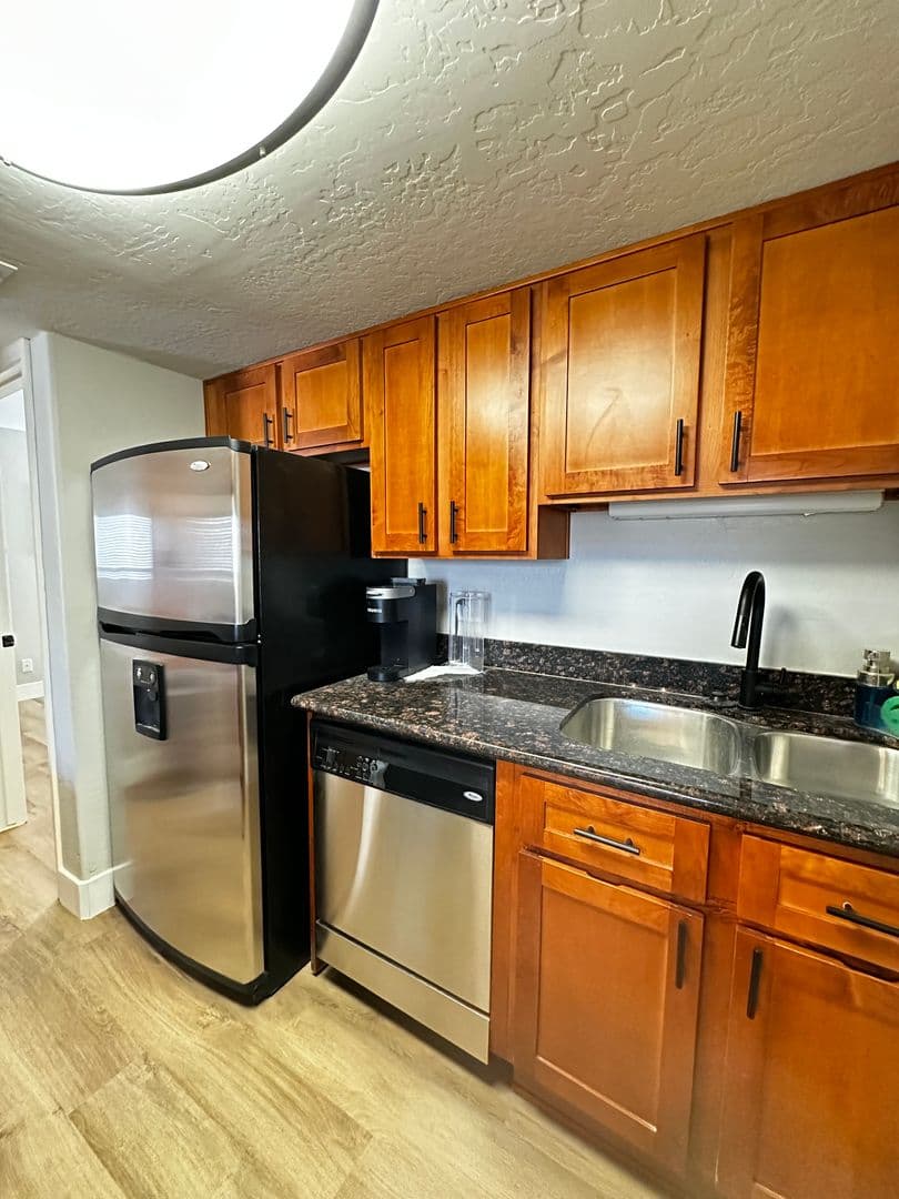 PHOENIX House: 3619 E MONTEROSA ST #209