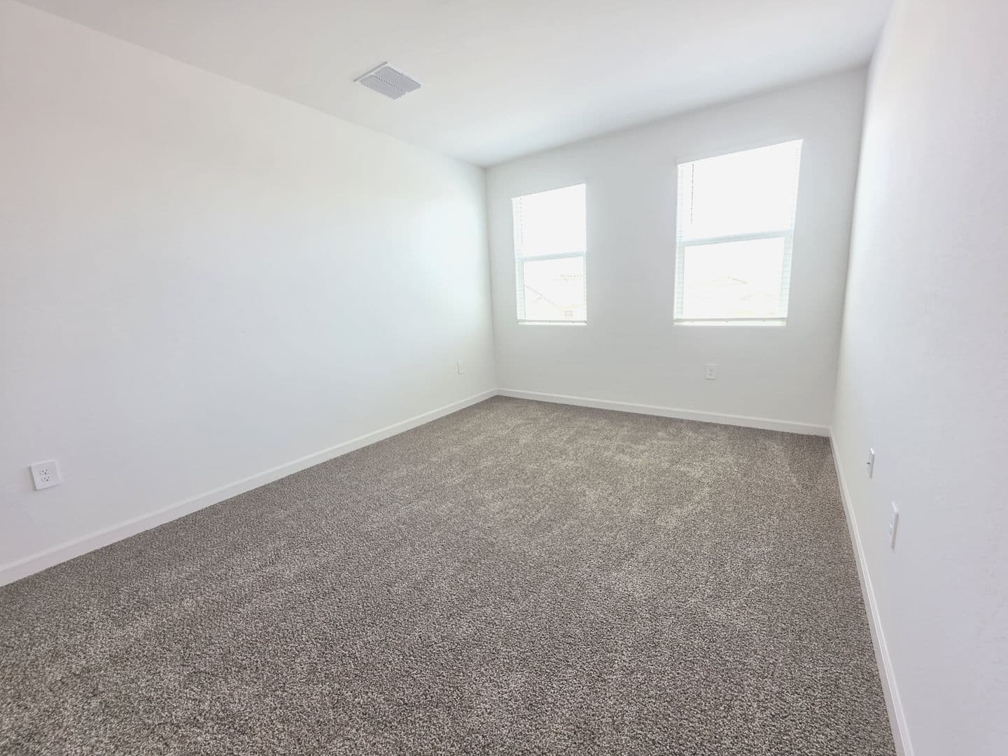 APACHE JUNCTION House: 2677 W SIMONE AVE