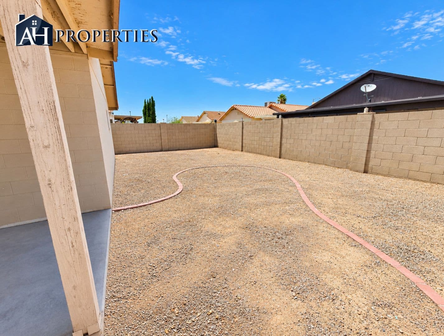 PEORIA House: 7062 W CARON DR