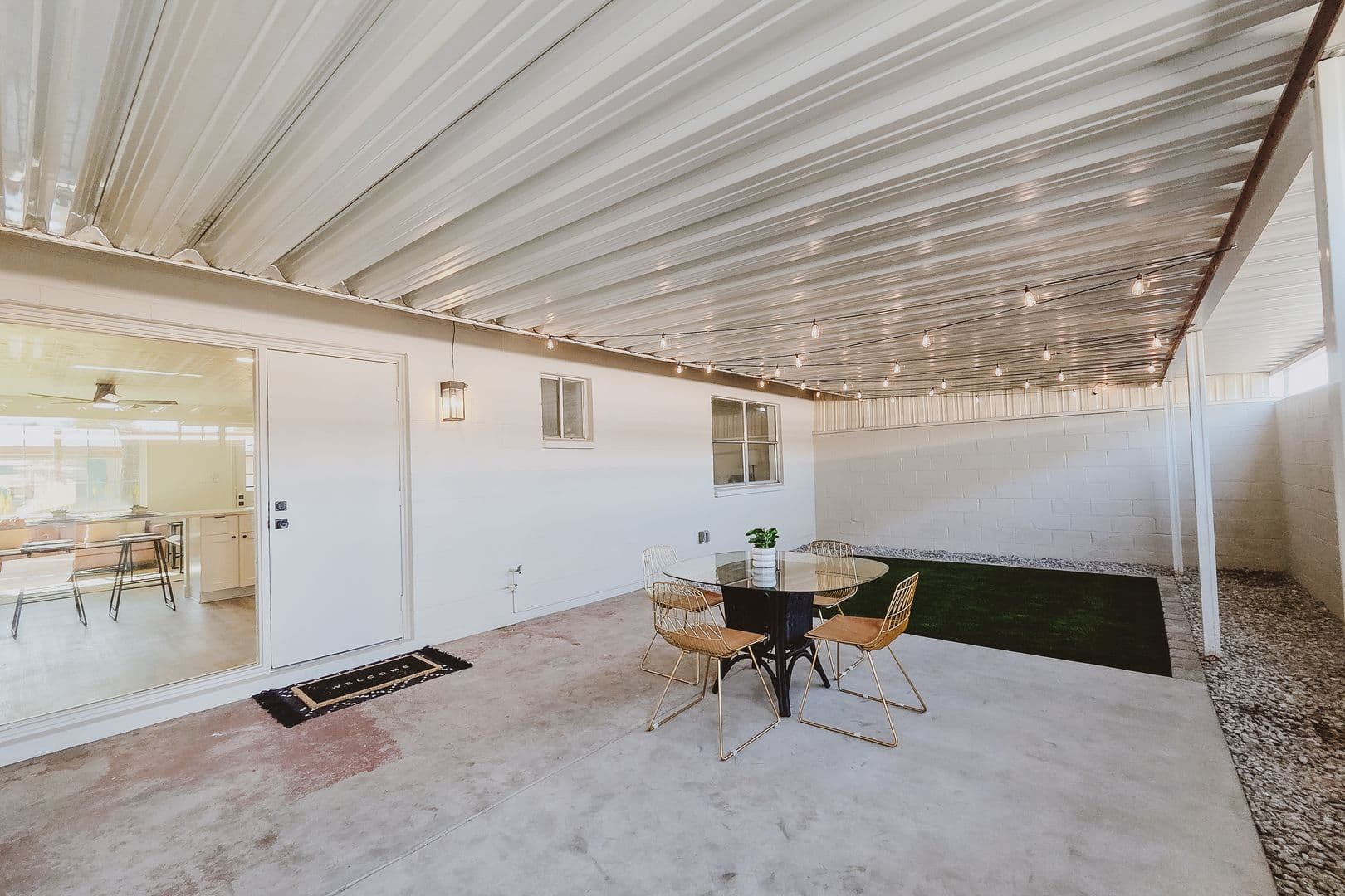 MESA House: 861 N REVERE #E