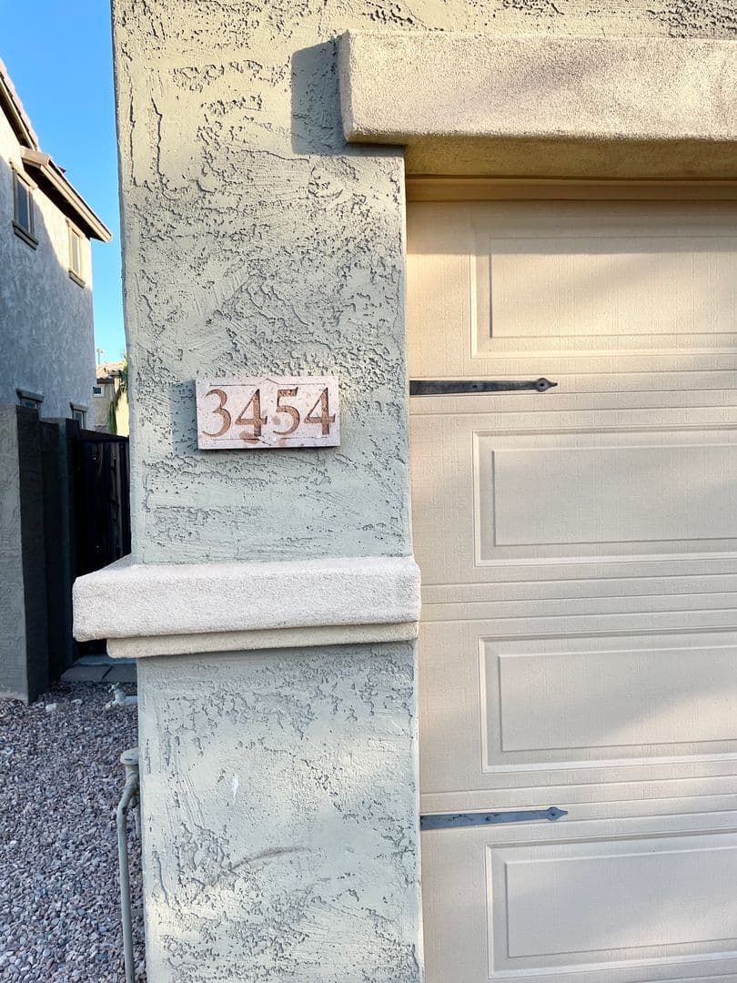 GILBERT House: 3454 E AZALEA DR