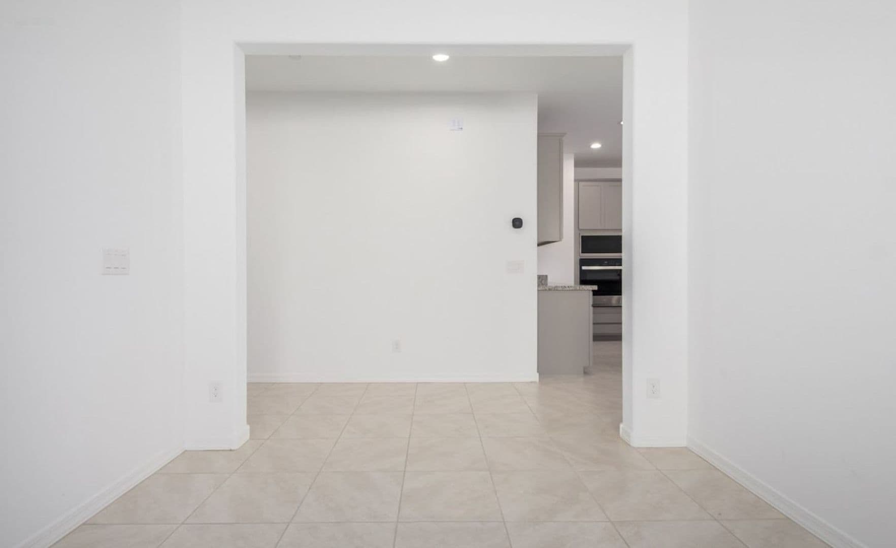 PEORIA House: 13573 W SHIFTING SANDS DR
