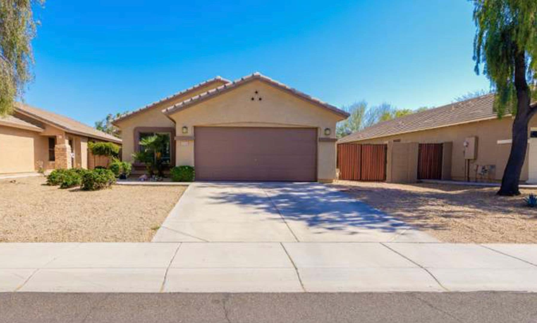 SURPRISE House: 17233 W BANFF LN