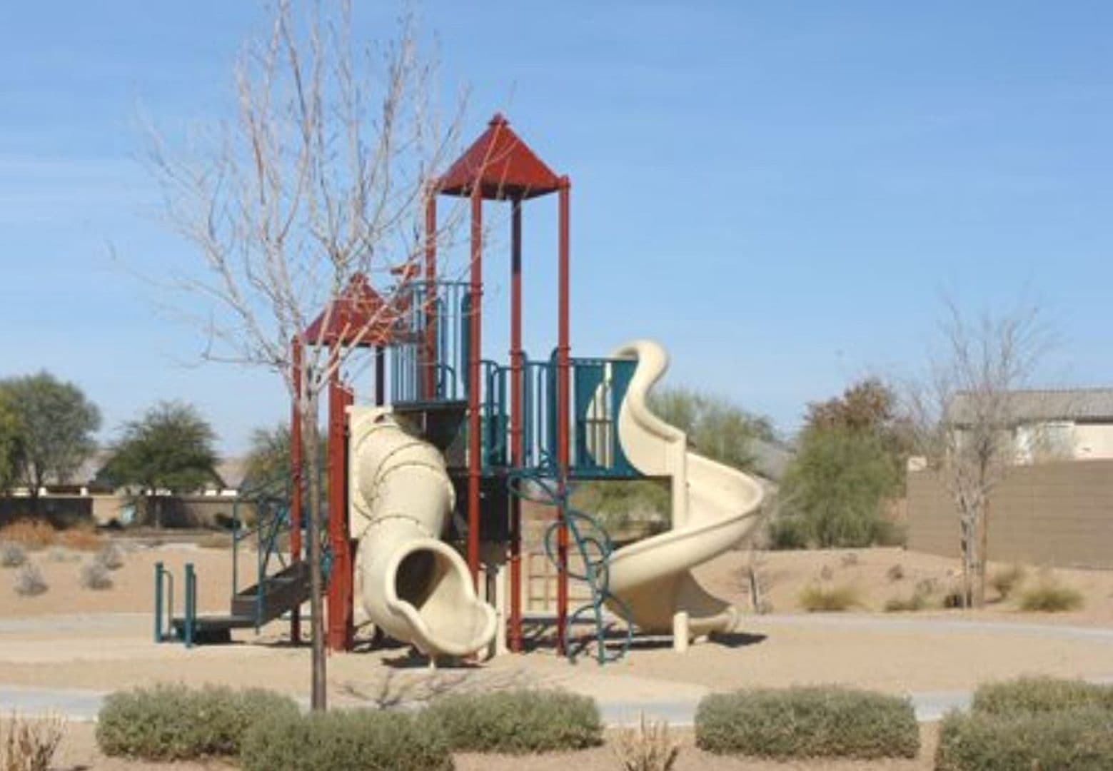 SAN TAN VALLEY House: 306 W HEREFORD DR