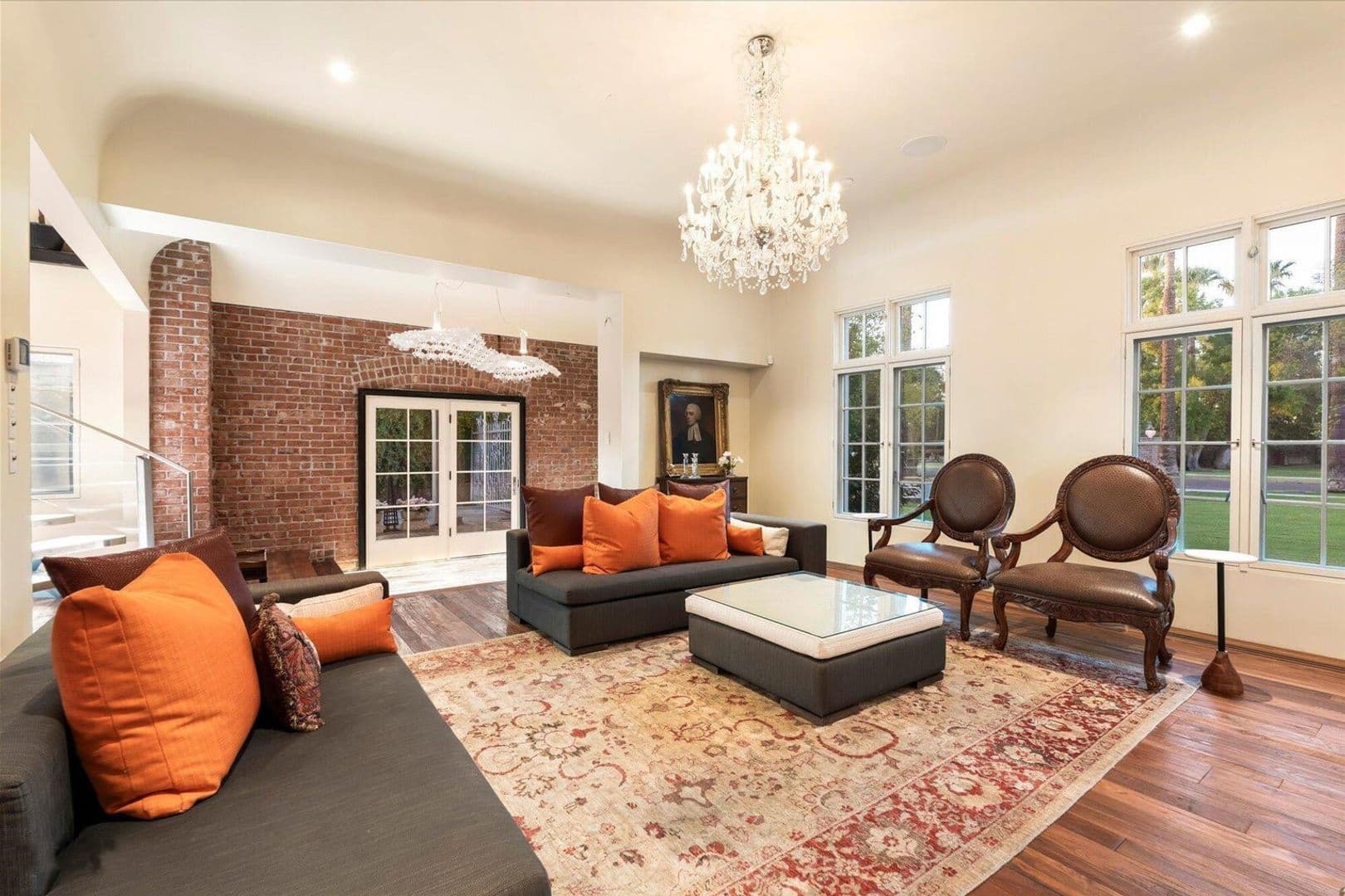 PHOENIX House: 341 E MONTE VISTA RD