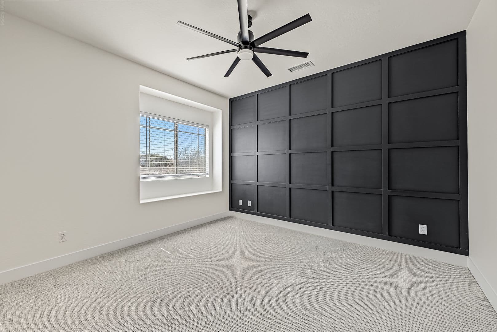 QUEEN CREEK House: 18472 E WALNUT RD