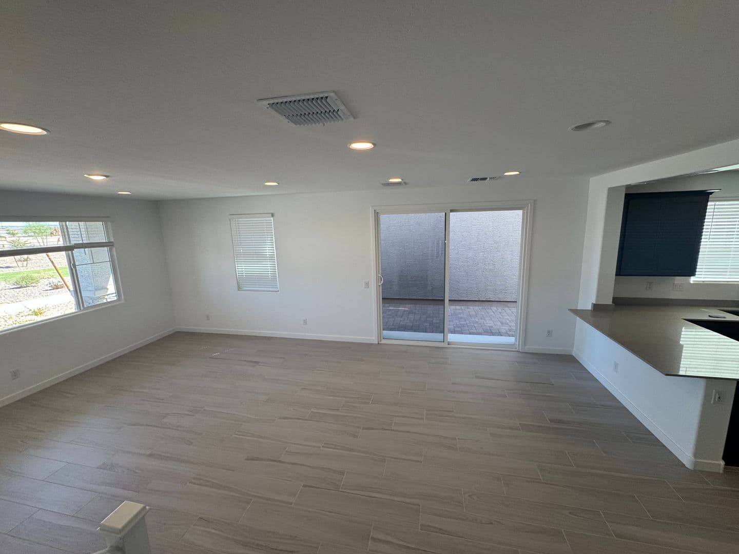 SURPRISE House: 24741 N 164TH DR