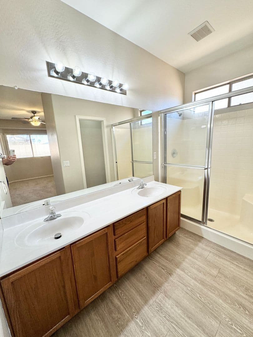SURPRISE House: 17014 W BRIDLINGTON LN