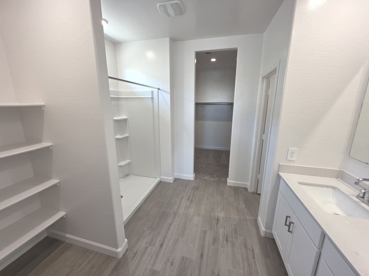 APACHE JUNCTION House: 2677 W SIMONE AVE