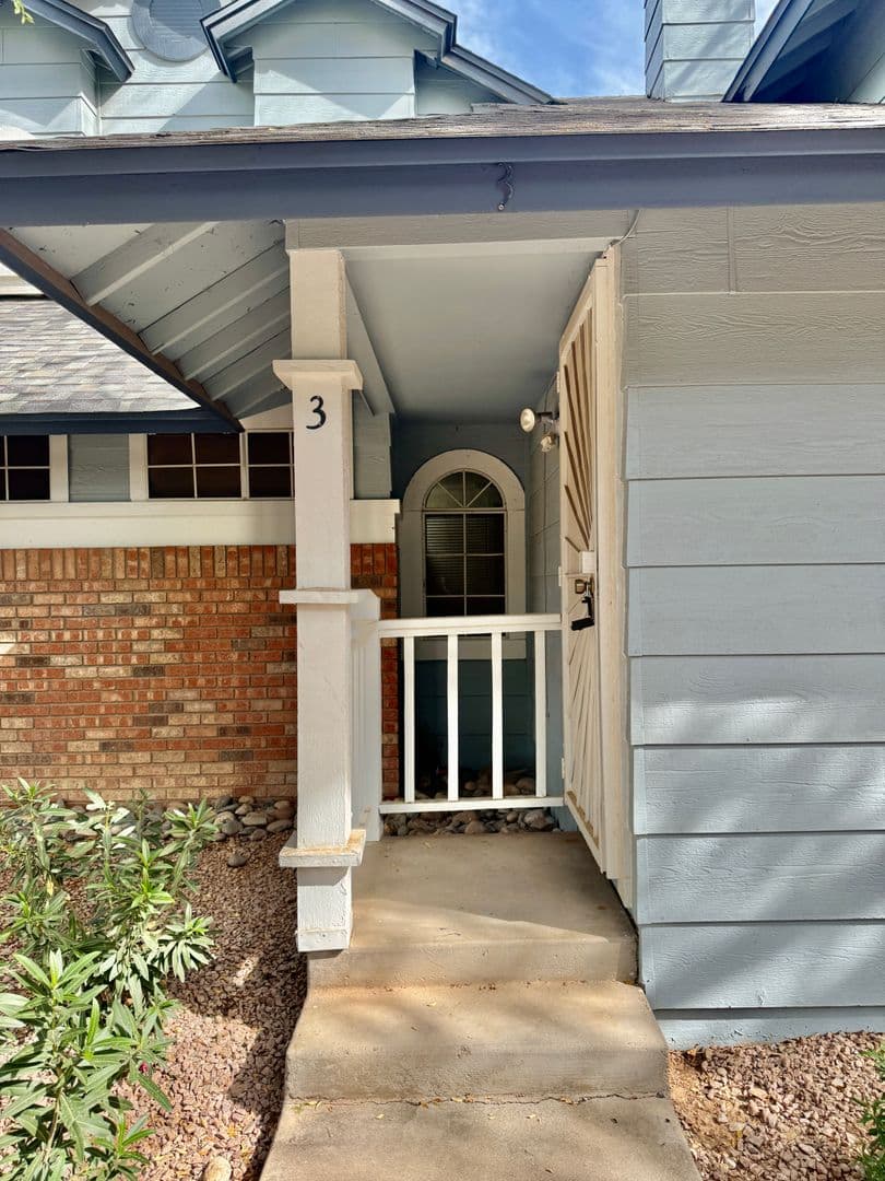 PEORIA House: 10100 N 89TH AVE #3