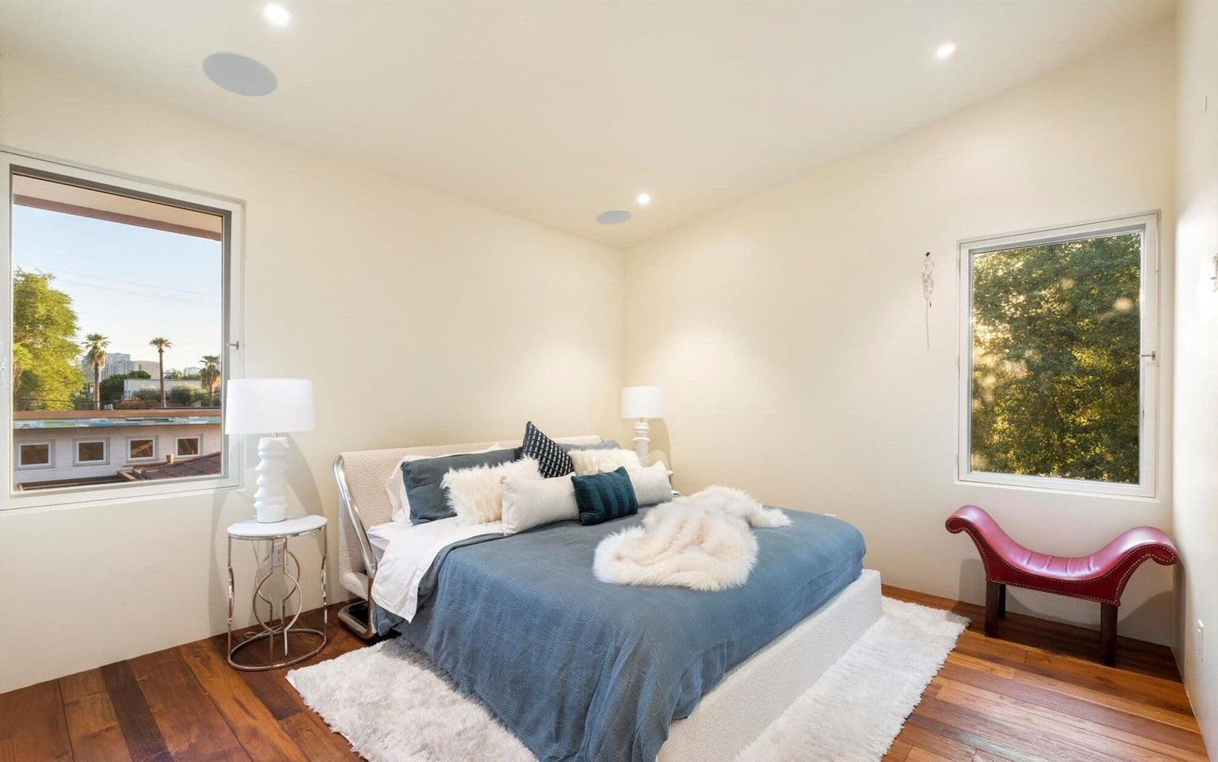 PHOENIX House: 341 E MONTE VISTA RD