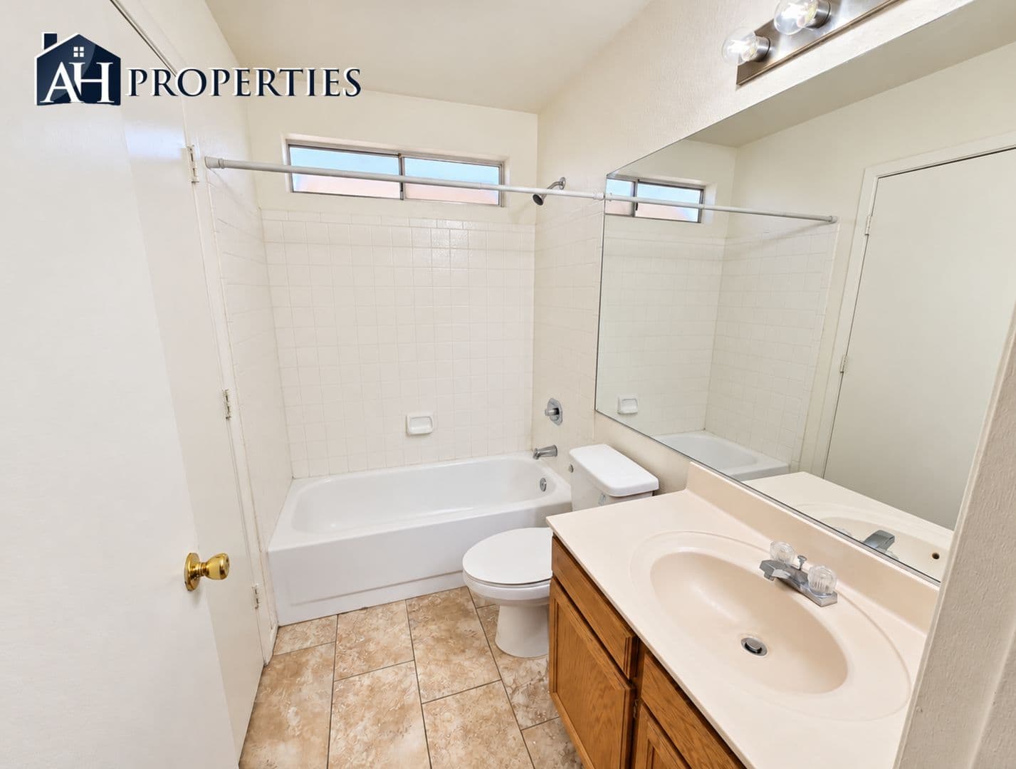 PEORIA House: 7062 W CARON DR