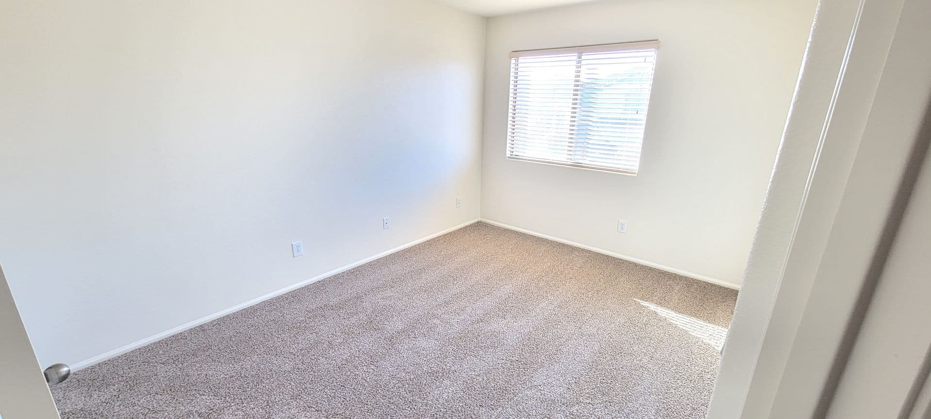 SAN TAN VALLEY House: 306 W HEREFORD DR