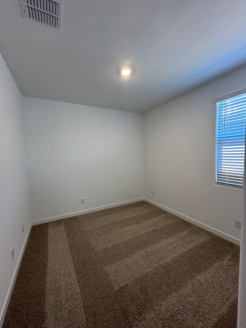 PHOENIX House: 3228 W MORNING VISTA LN