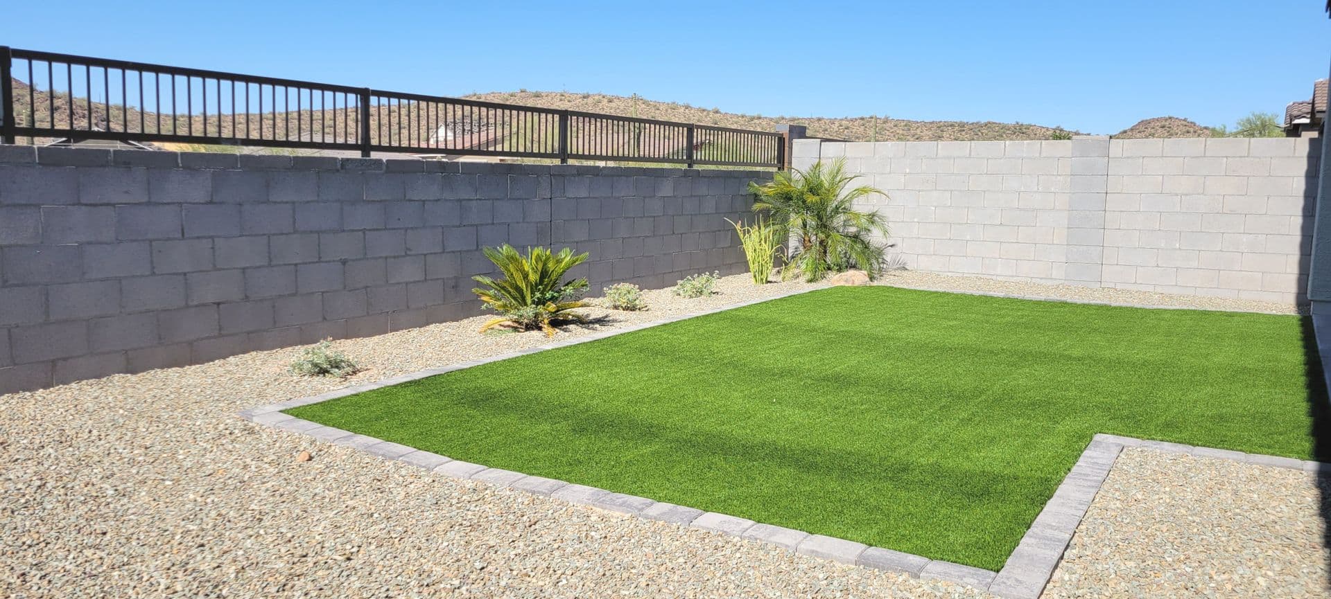 PEORIA House: 13573 W SHIFTING SANDS DR