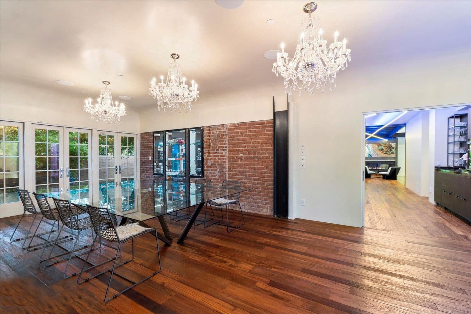 PHOENIX House: 341 E MONTE VISTA RD