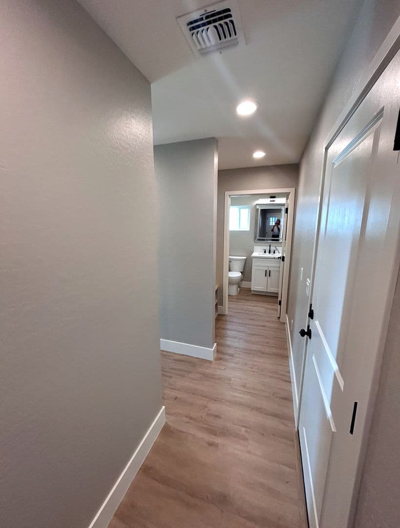 PHOENIX House: 833 W DOBBINS RD #B