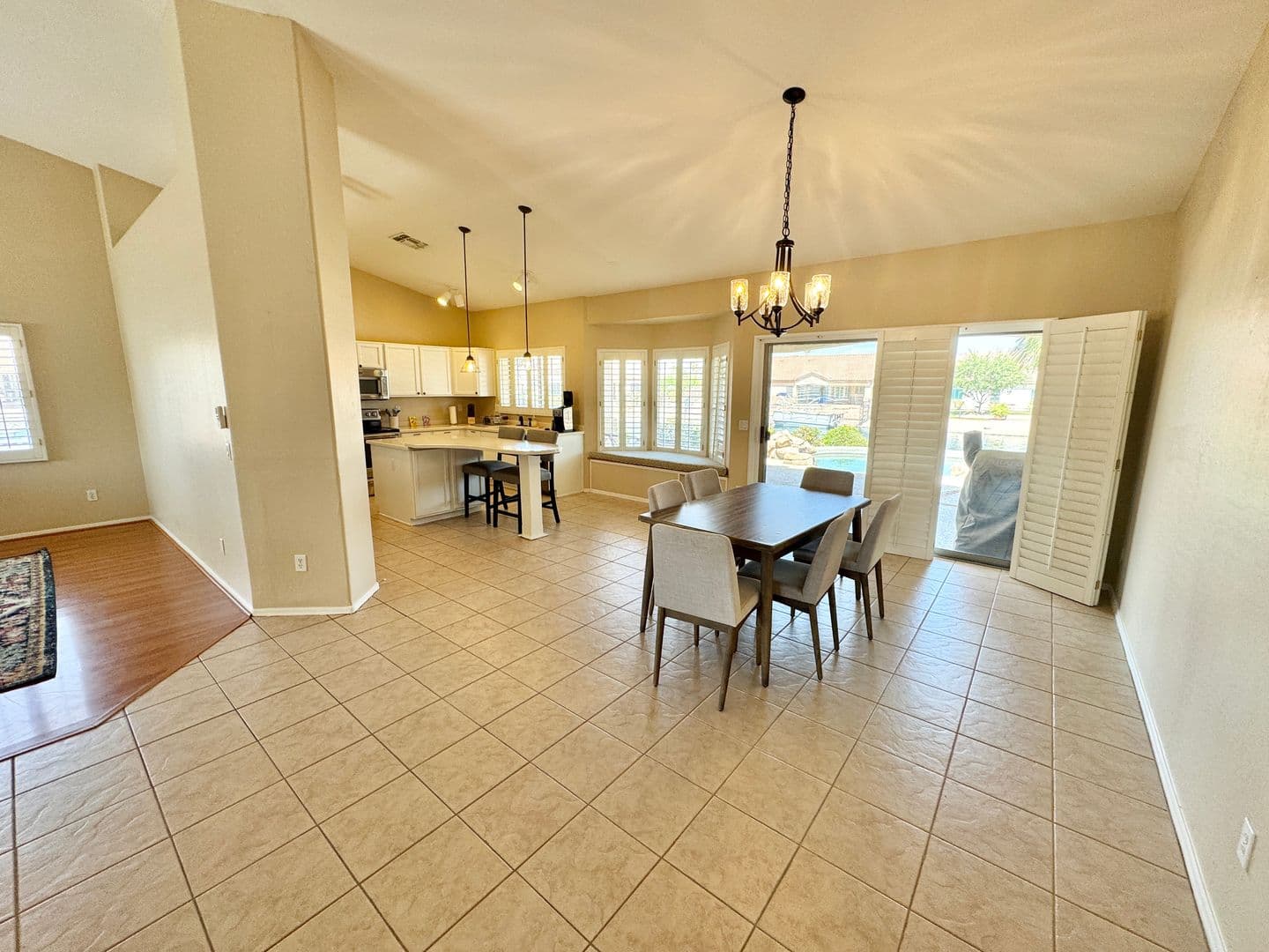 PEORIA House: 14971 N 88TH LN