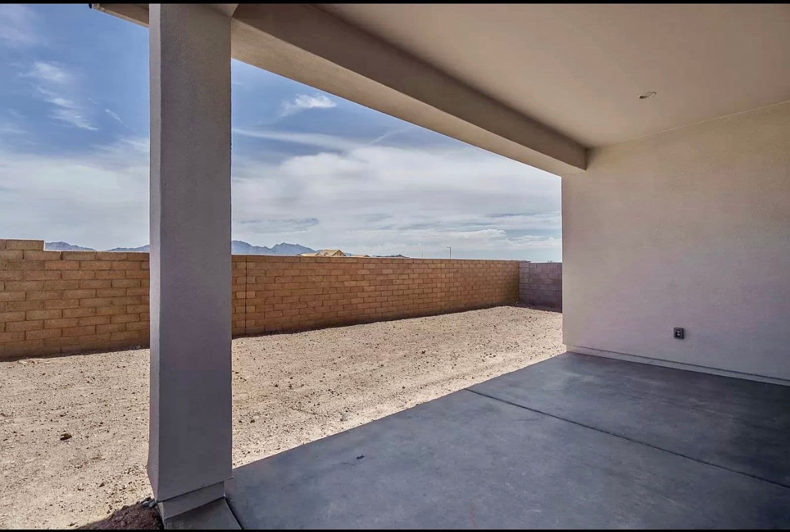 GOODYEAR House: 15565 S 181ST LN