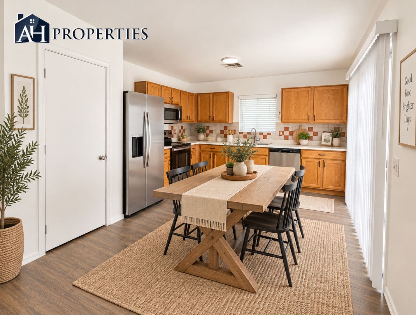SURPRISE House: 16723 N 113TH LN