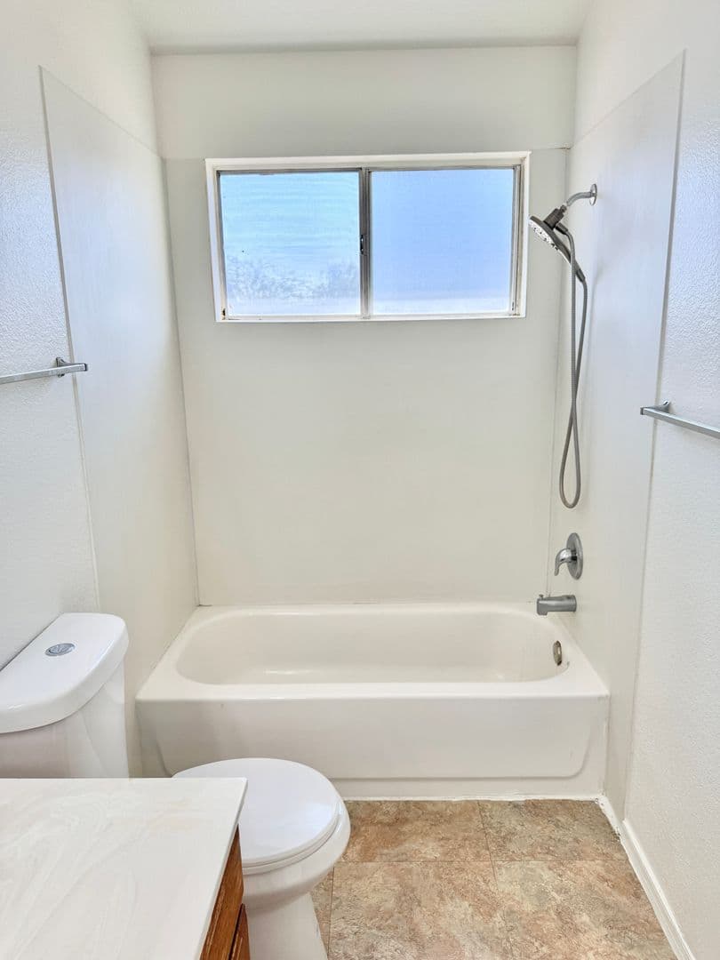 PEORIA House: 6951 W CHERYL DR
