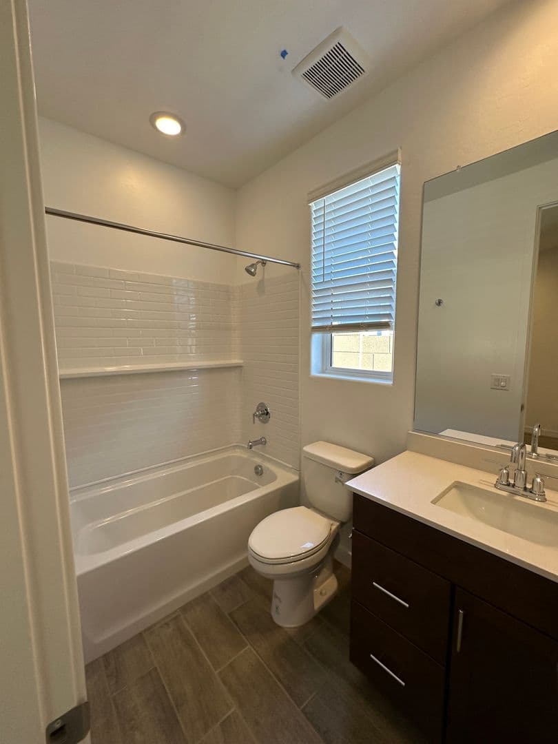PHOENIX House: 3228 W MORNING VISTA LN