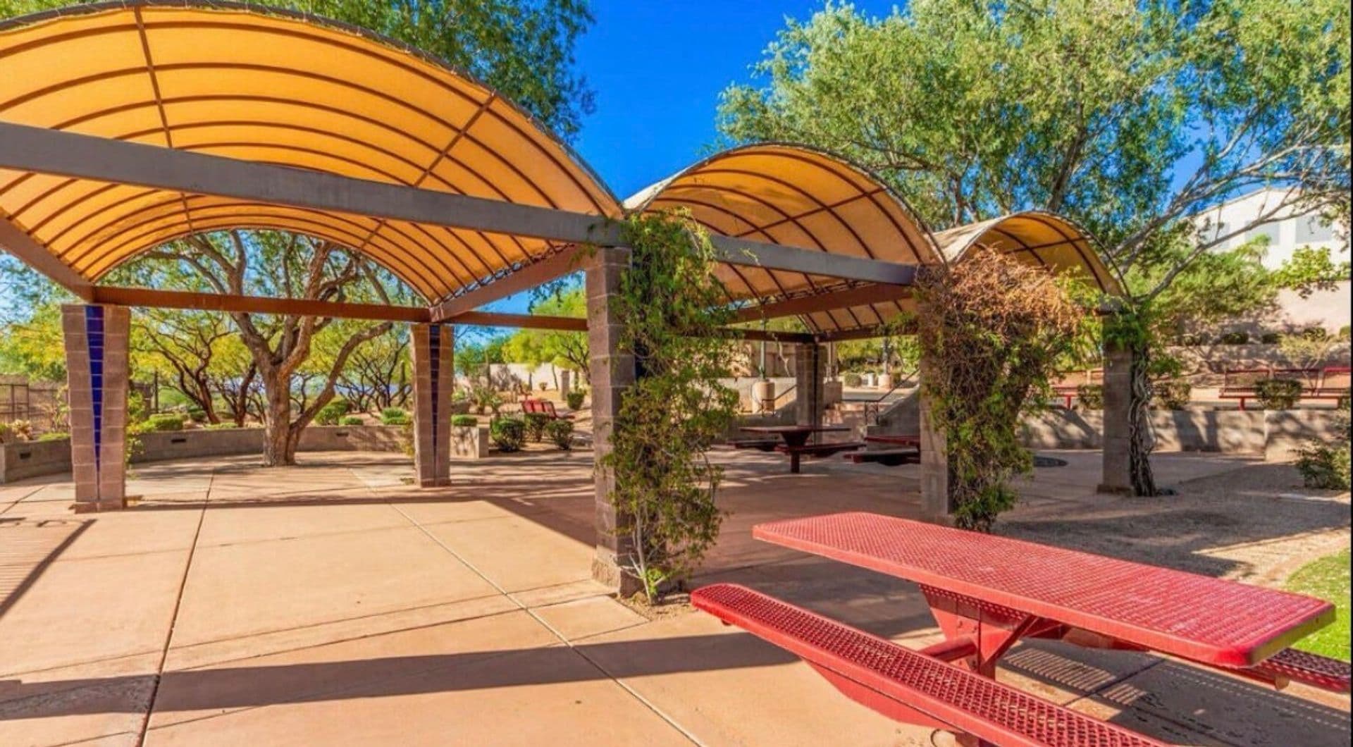 PHOENIX House: 2425 W FLORENTINE RD