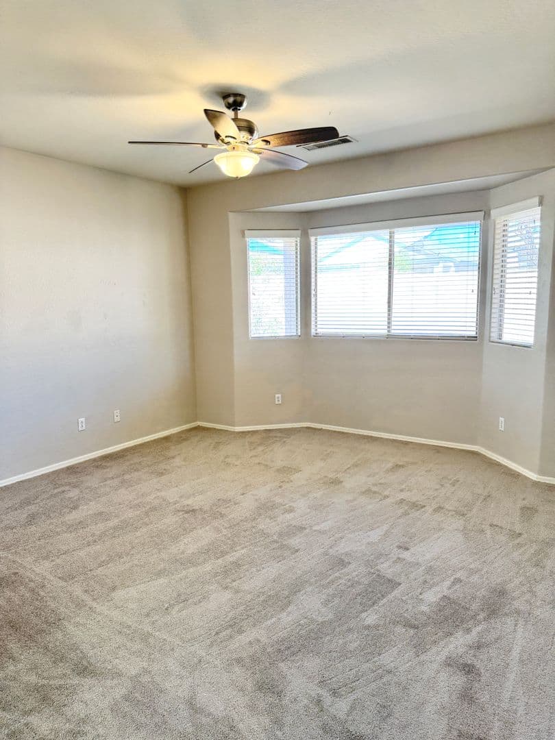 SURPRISE House: 17014 W BRIDLINGTON LN