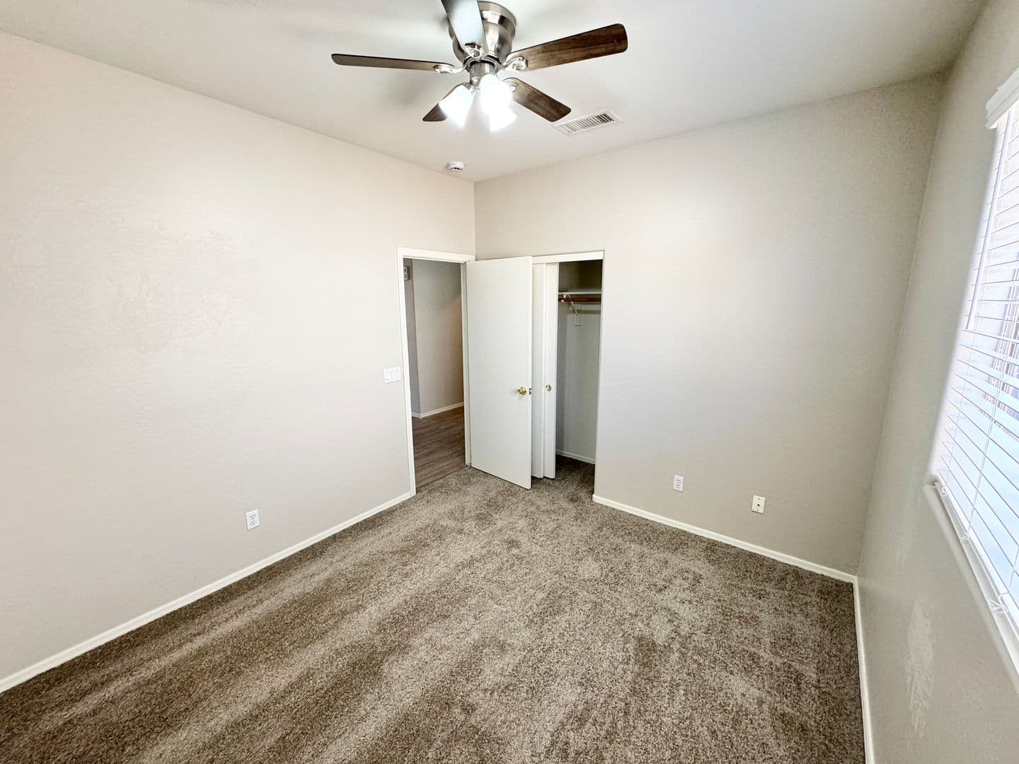 SURPRISE House: 17014 W BRIDLINGTON LN