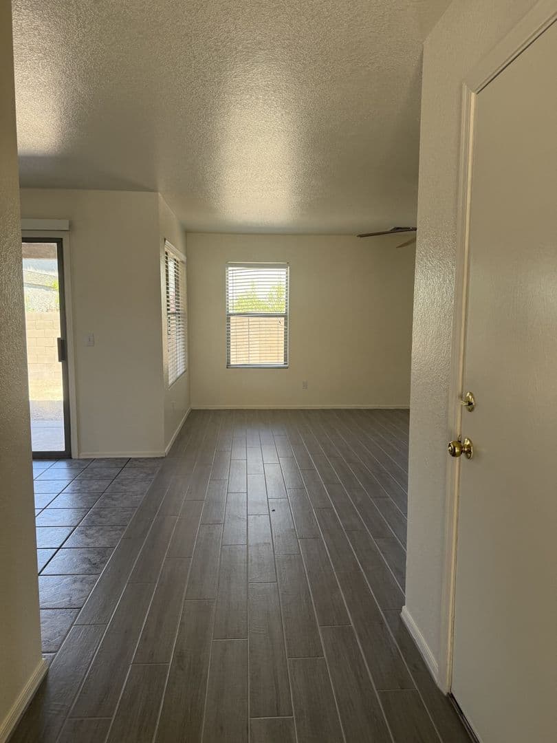 CHANDLER House: 2448 E HAZELTINE WAY