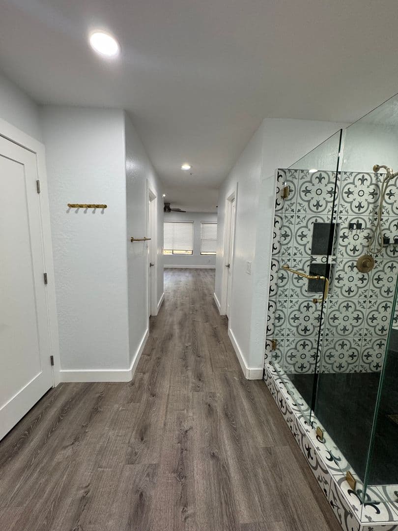 PEORIA House: 29855 N 71ST DR