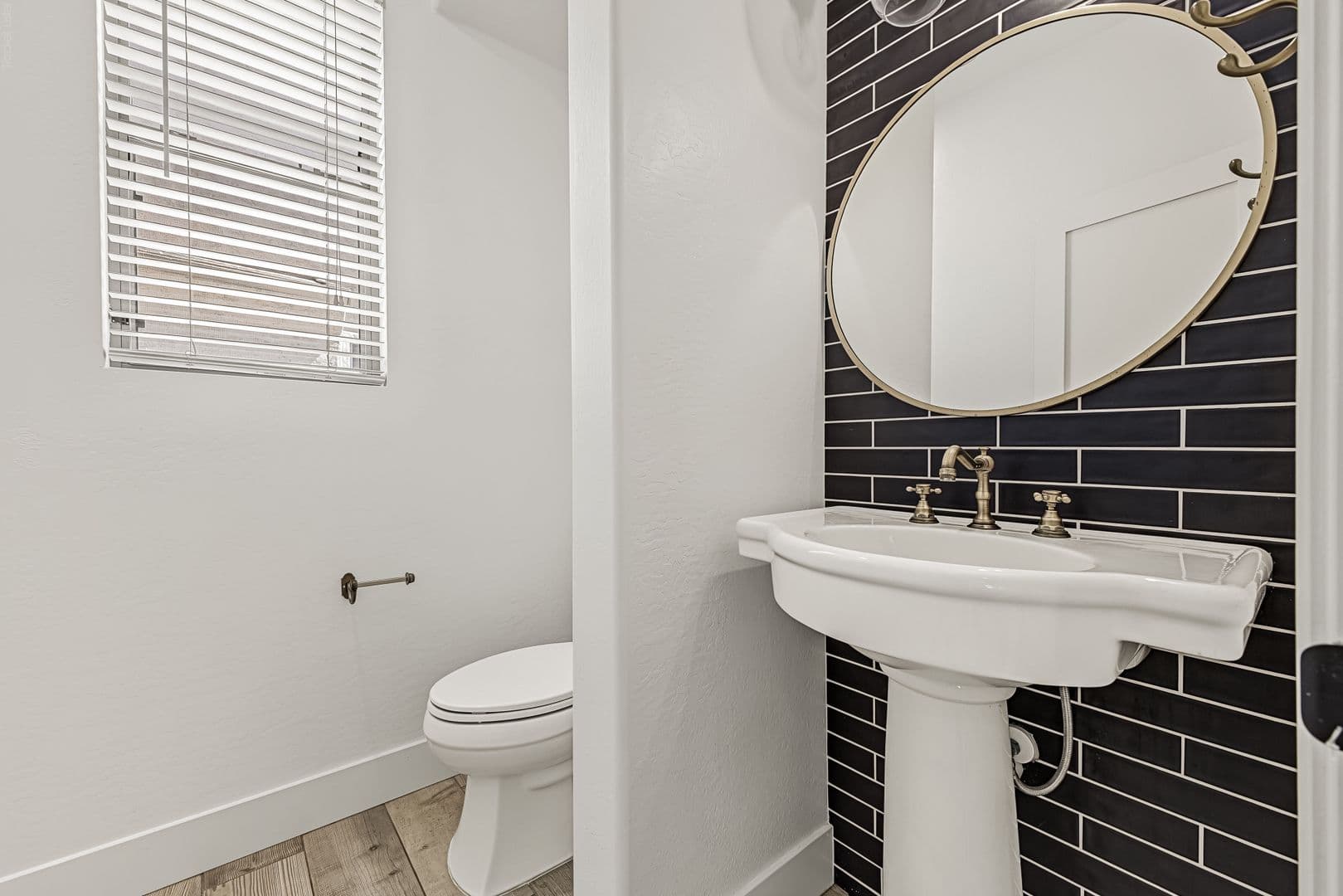 QUEEN CREEK House: 18472 E WALNUT RD