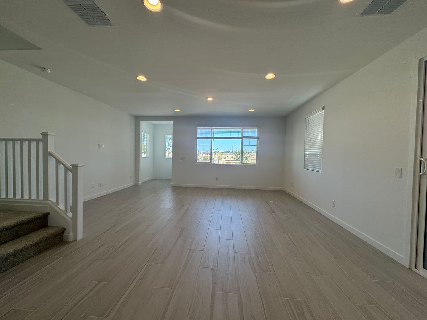 SURPRISE House: 24741 N 164TH DR