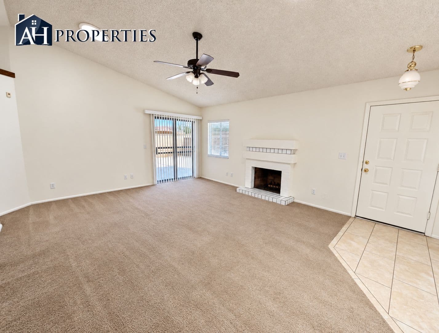 PEORIA House: 7062 W CARON DR