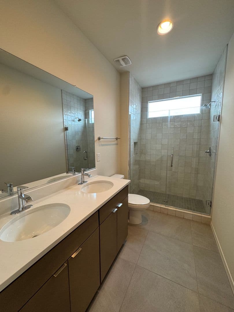 SURPRISE House: 17156 W SMOKETREE DR