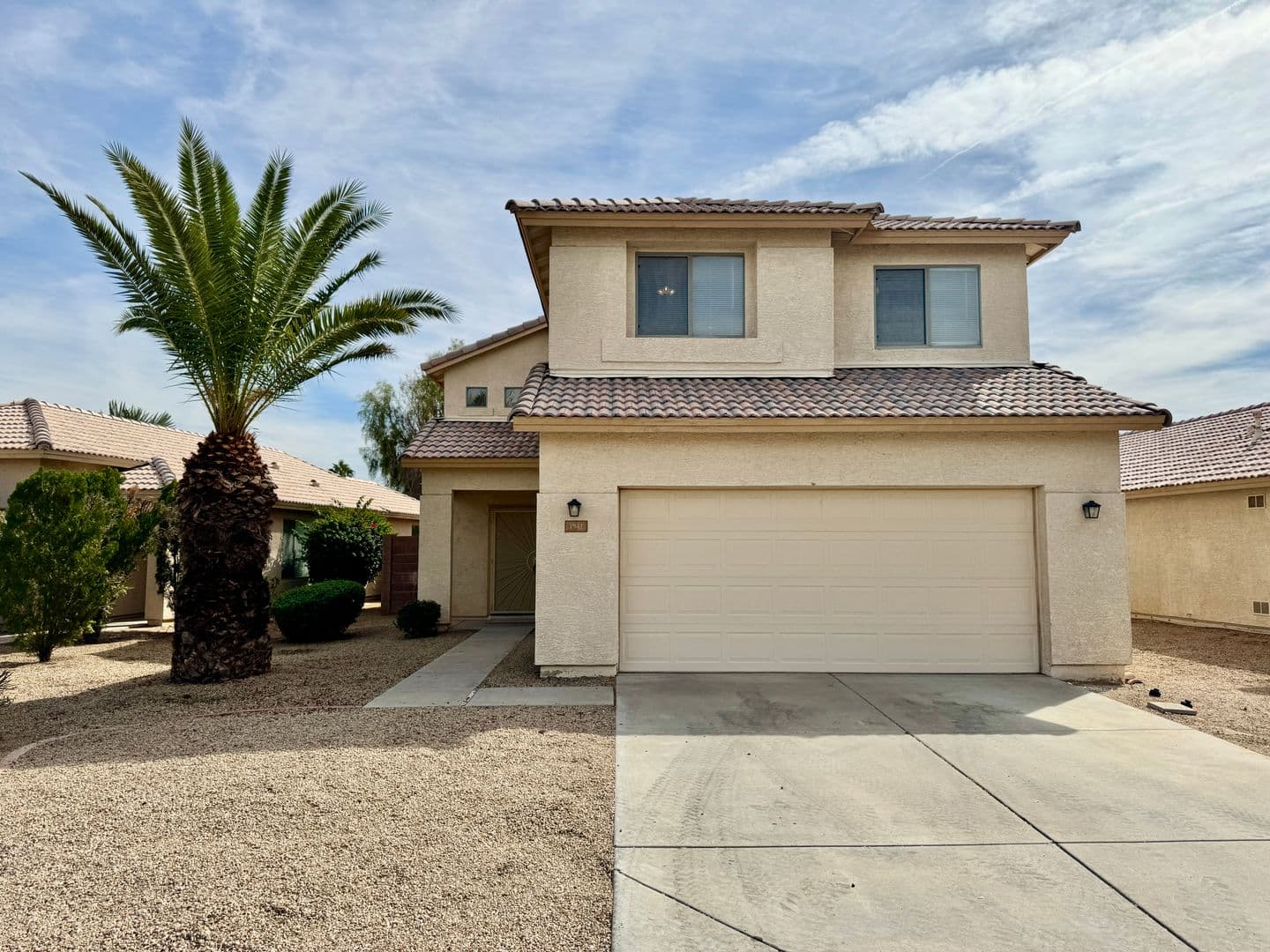 AVONDALE House: 1941 N 107TH DR