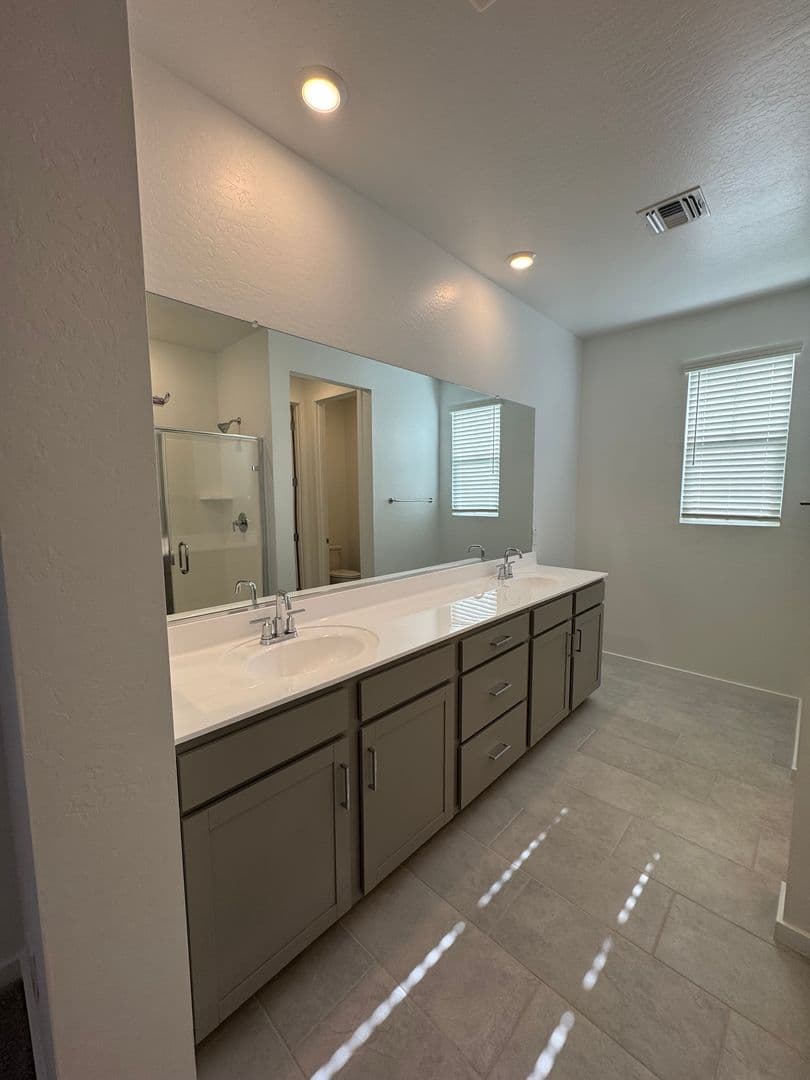 PHOENIX House: 26331 N 24TH GLEN