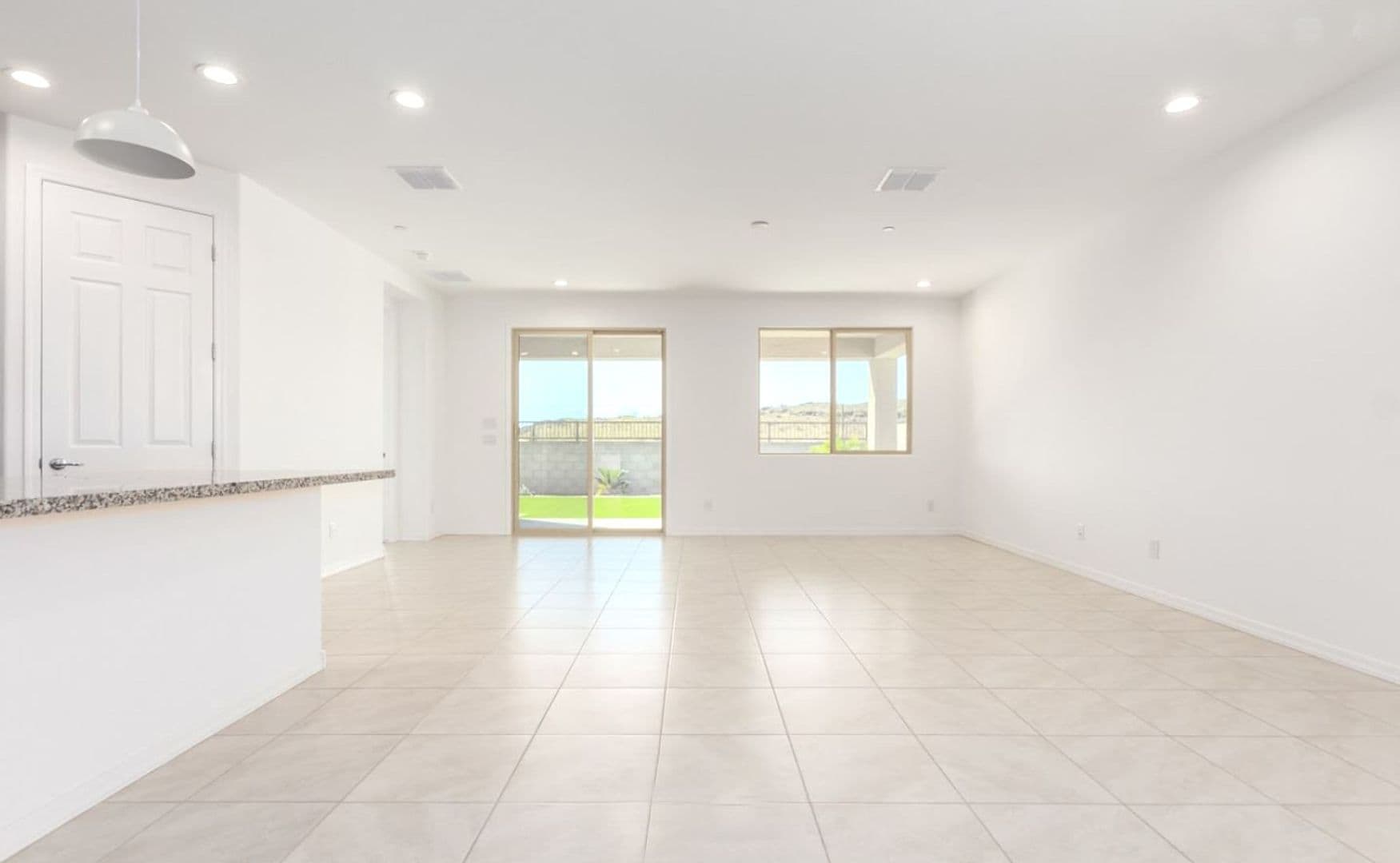PEORIA House: 13573 W SHIFTING SANDS DR