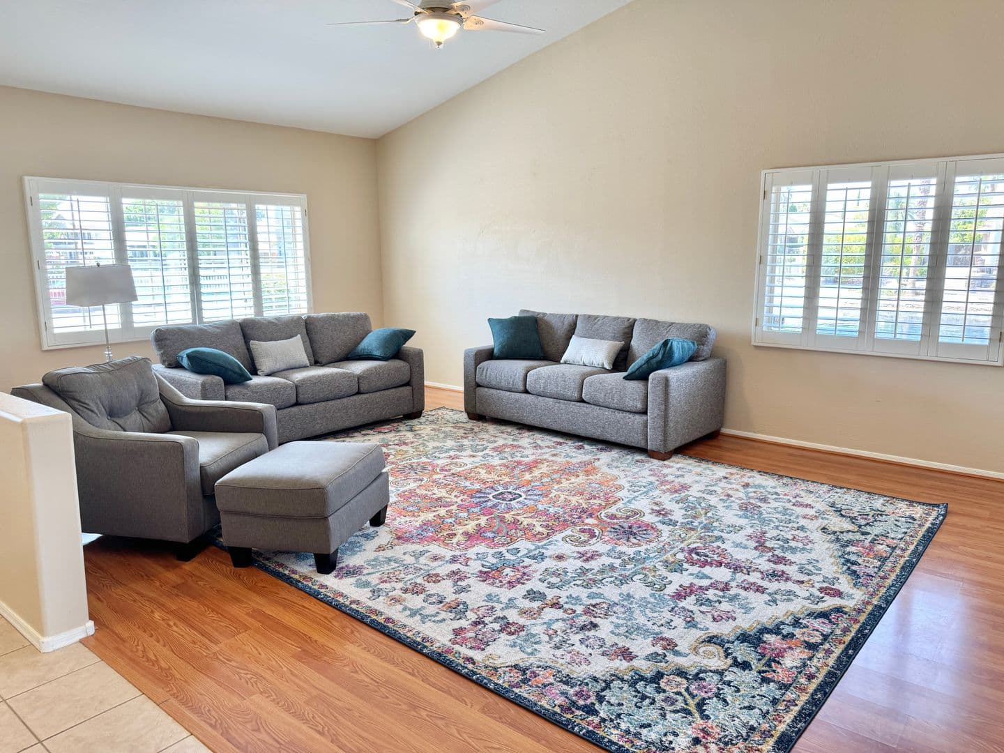 PEORIA House: 14971 N 88TH LN