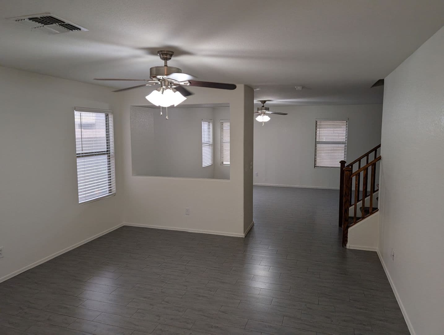 PEORIA House: 9566 N 81ST DRIVE