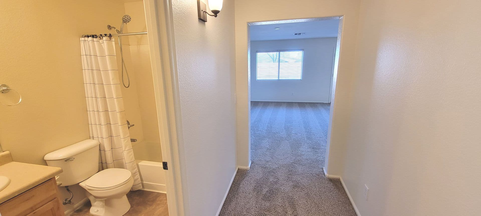 SAN TAN VALLEY House: 306 W HEREFORD DR