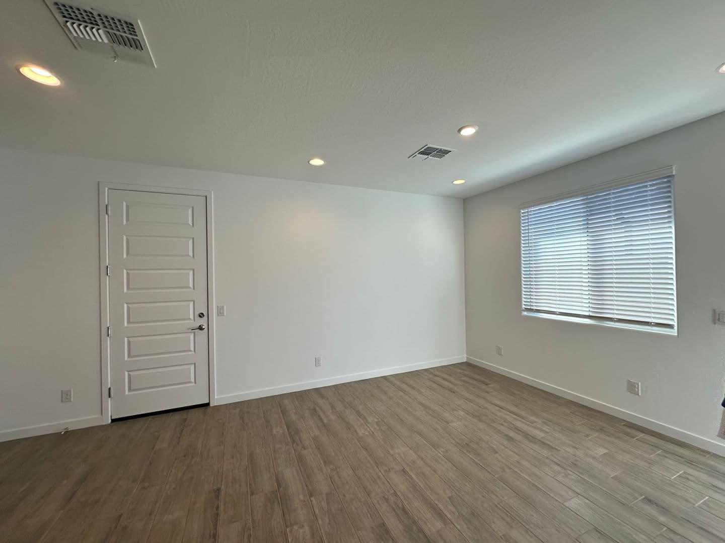 PHOENIX House: 3228 W MORNING VISTA LN