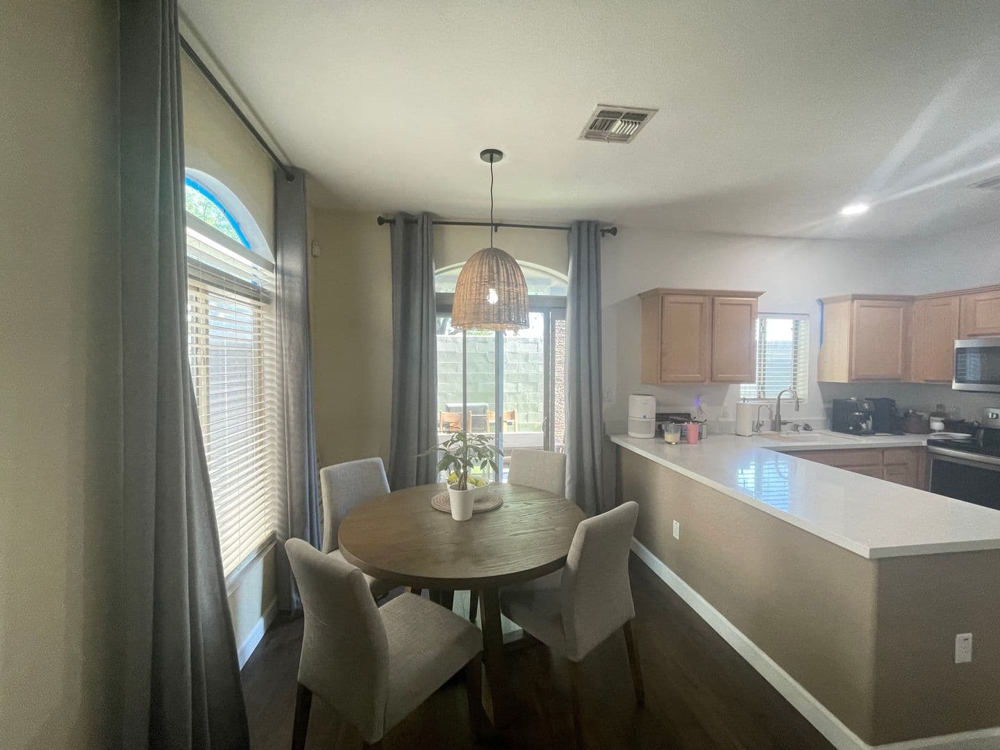 TEMPE House: 2401 E RIO SALADO PKWY #1219
