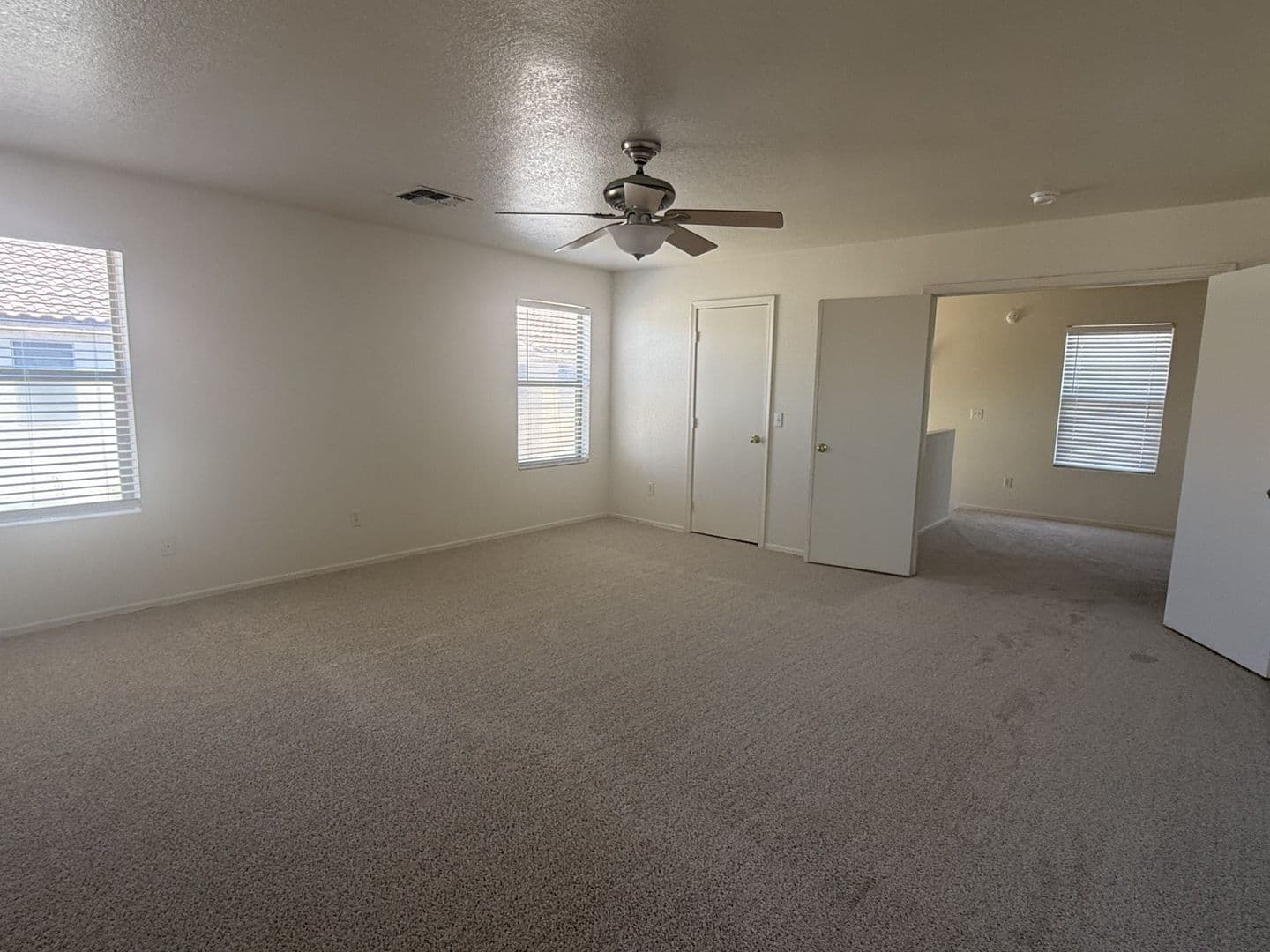CHANDLER House: 2448 E HAZELTINE WAY